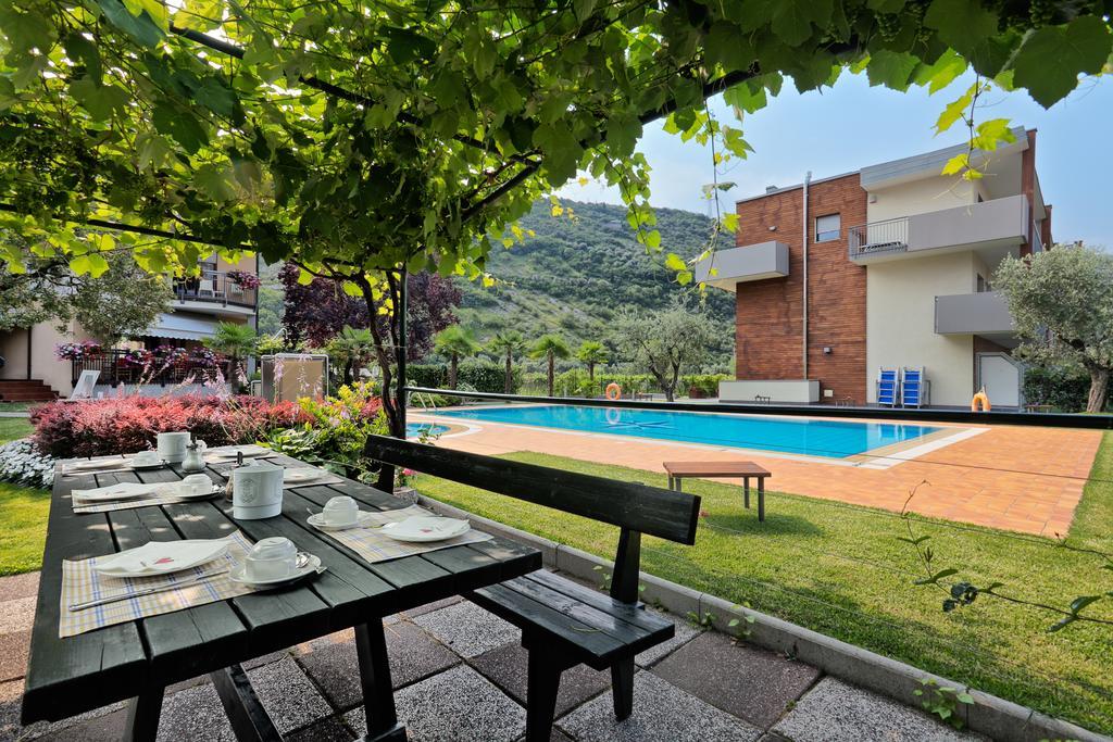 Sporthotel Villa Stella Torbole Sul Garda Dış mekan fotoğraf